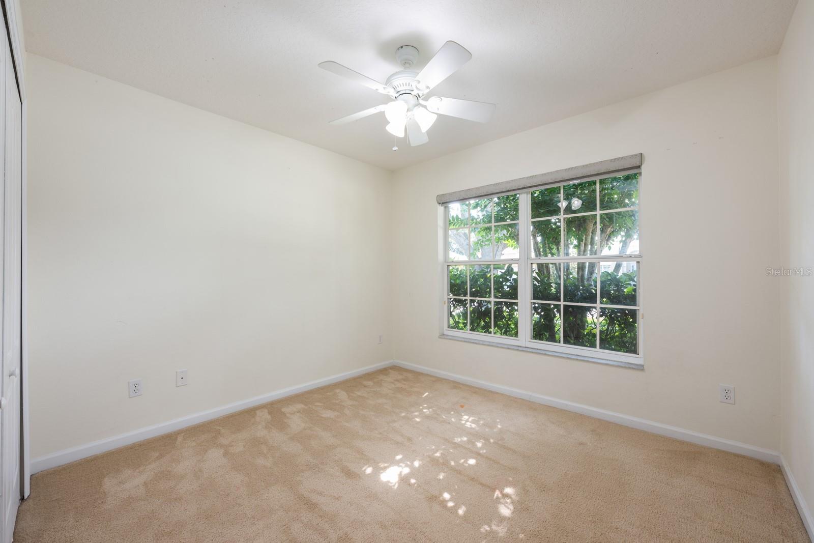 Image 17 of 30 For 15309 Markham Drive