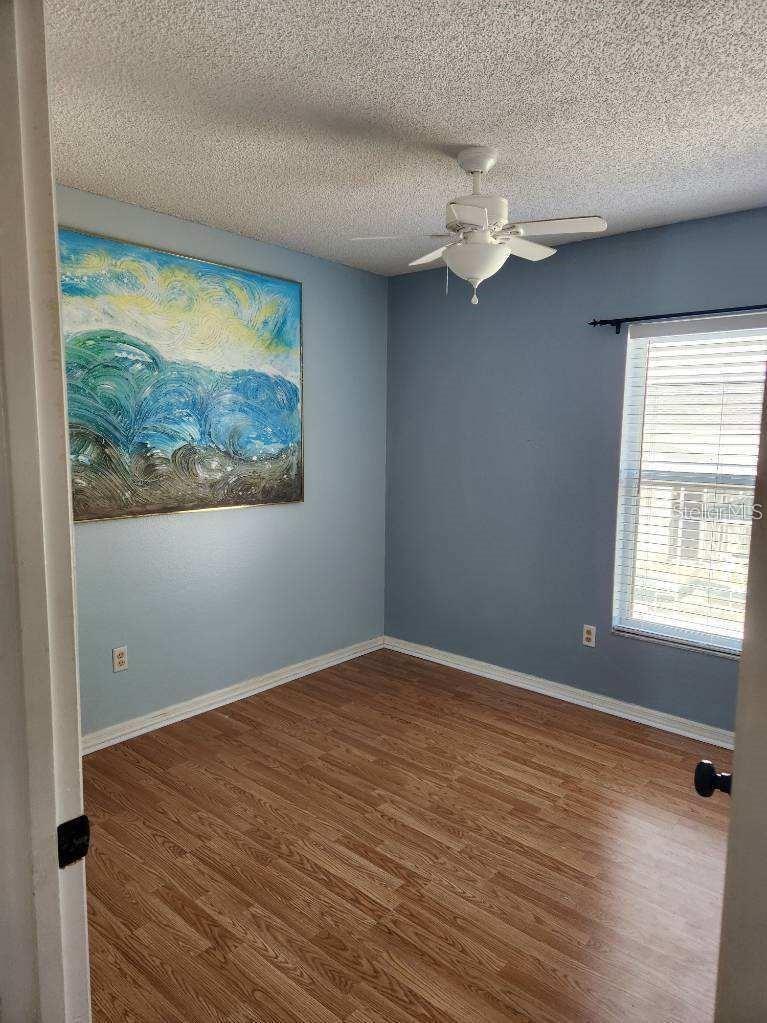Image 13 of 21 For 2932 Paddington Way