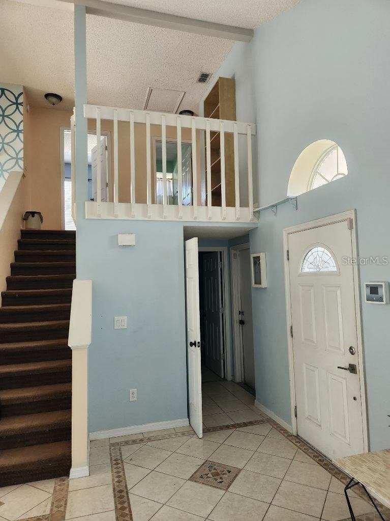 Image 2 of 21 For 2932 Paddington Way