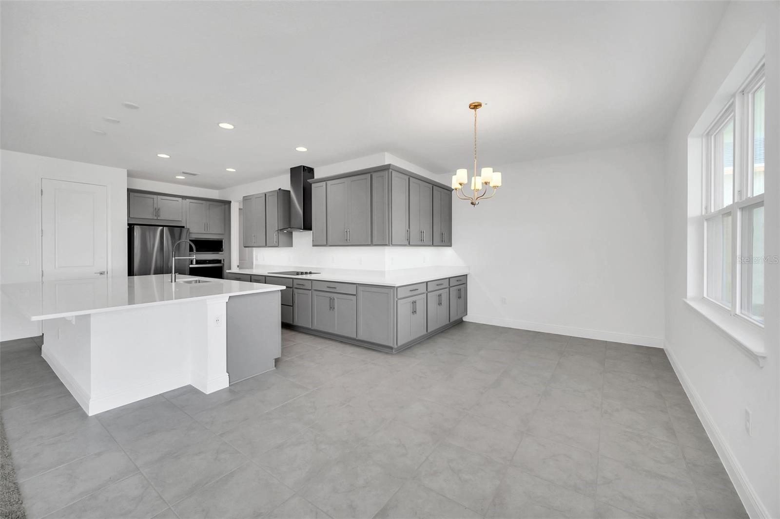 Image 16 of 55 For 4387 Renly Lane