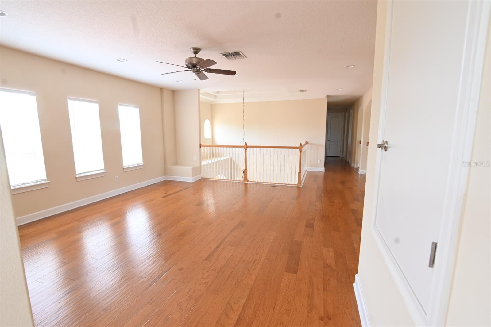 Image 9 of 17 For 5723 Oxford Moor Boulevard