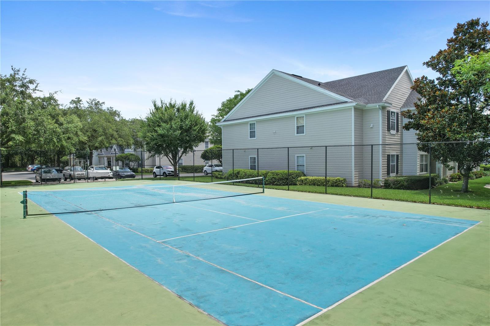 Image 42 of 47 For 1300 Eastern Pecan Place 104
