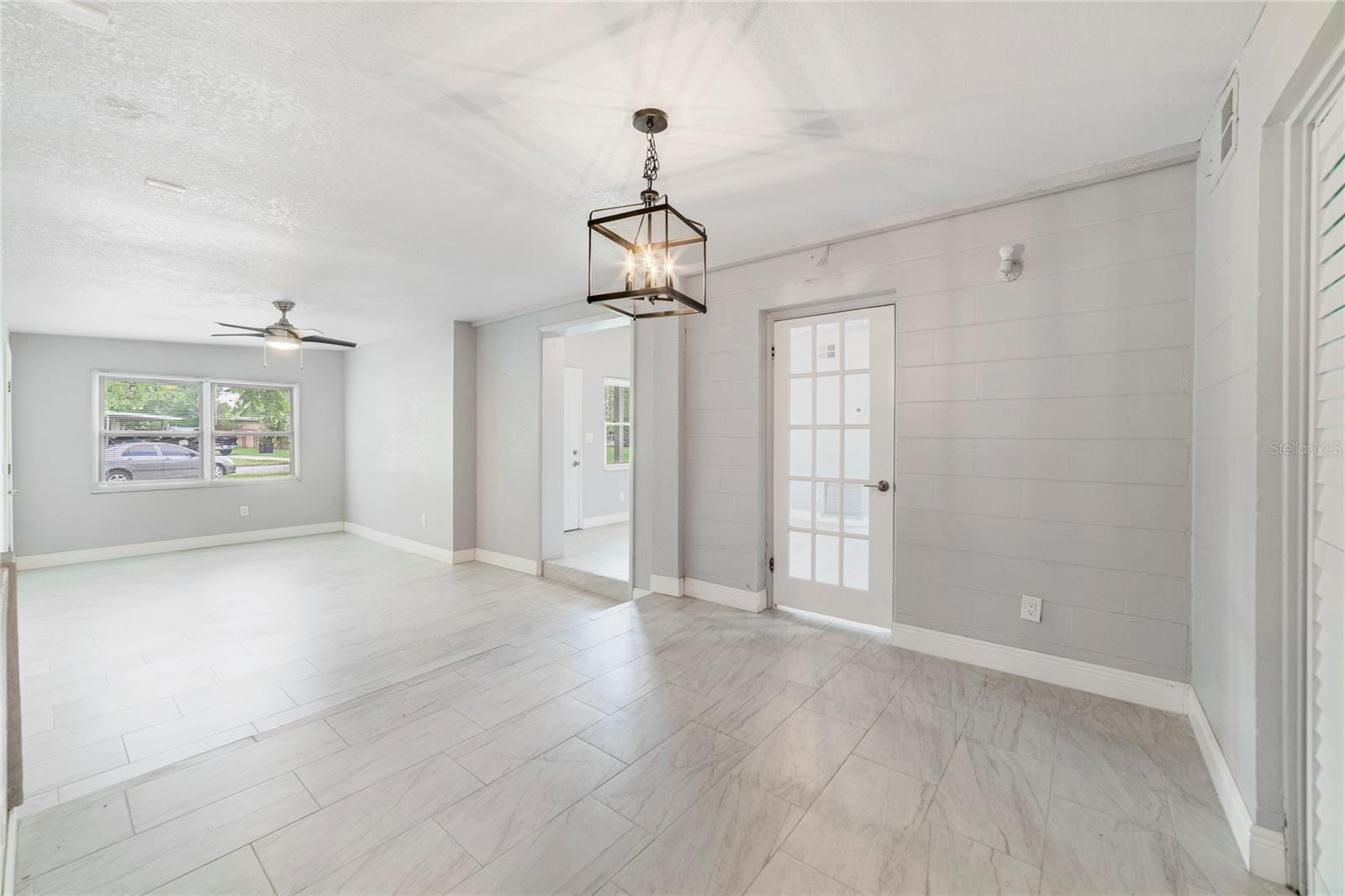 Image 11 of 25 For 147 Country Club Drive