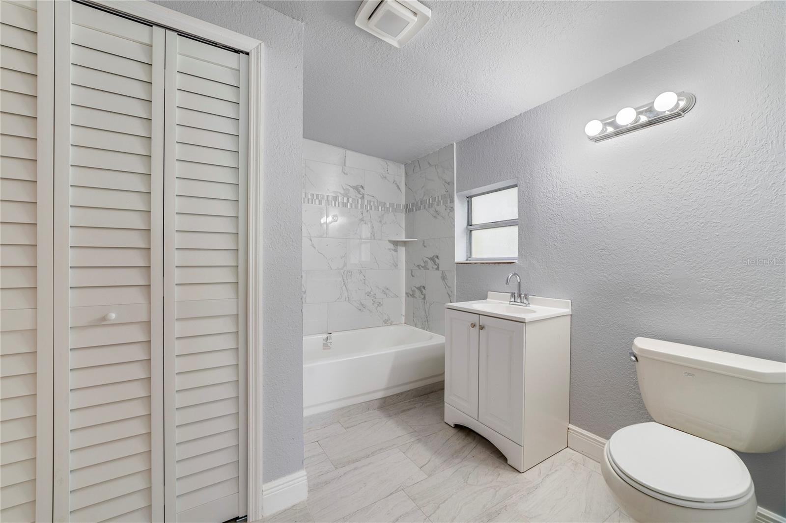 Image 15 of 25 For 147 Country Club Drive