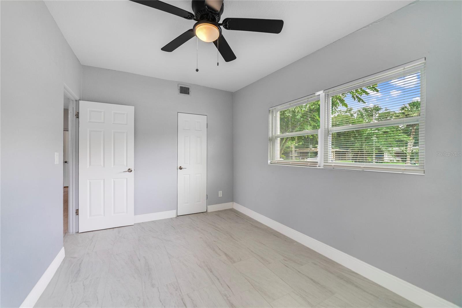 Image 16 of 25 For 147 Country Club Drive