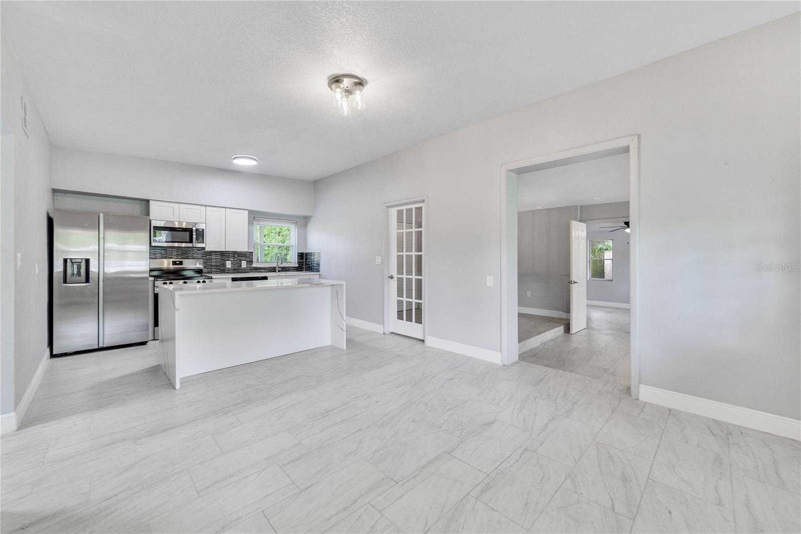 Image 3 of 25 For 147 Country Club Drive