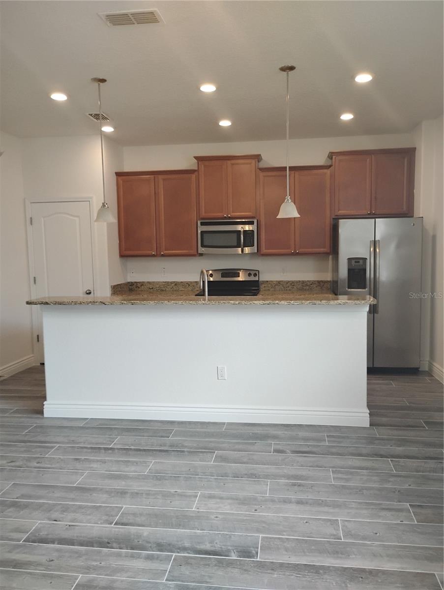 Image 5 of 30 For 12844 Strode Lane