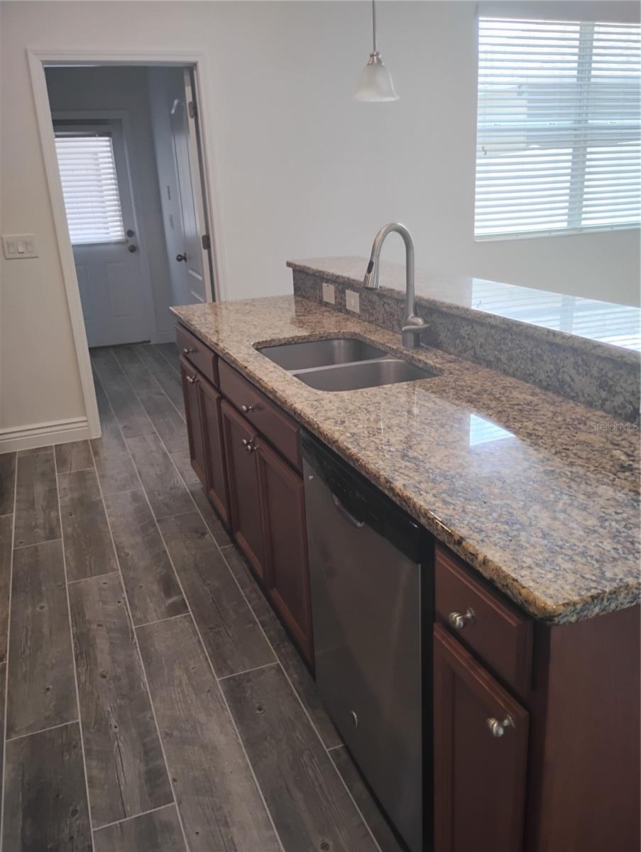 Image 8 of 30 For 12844 Strode Lane