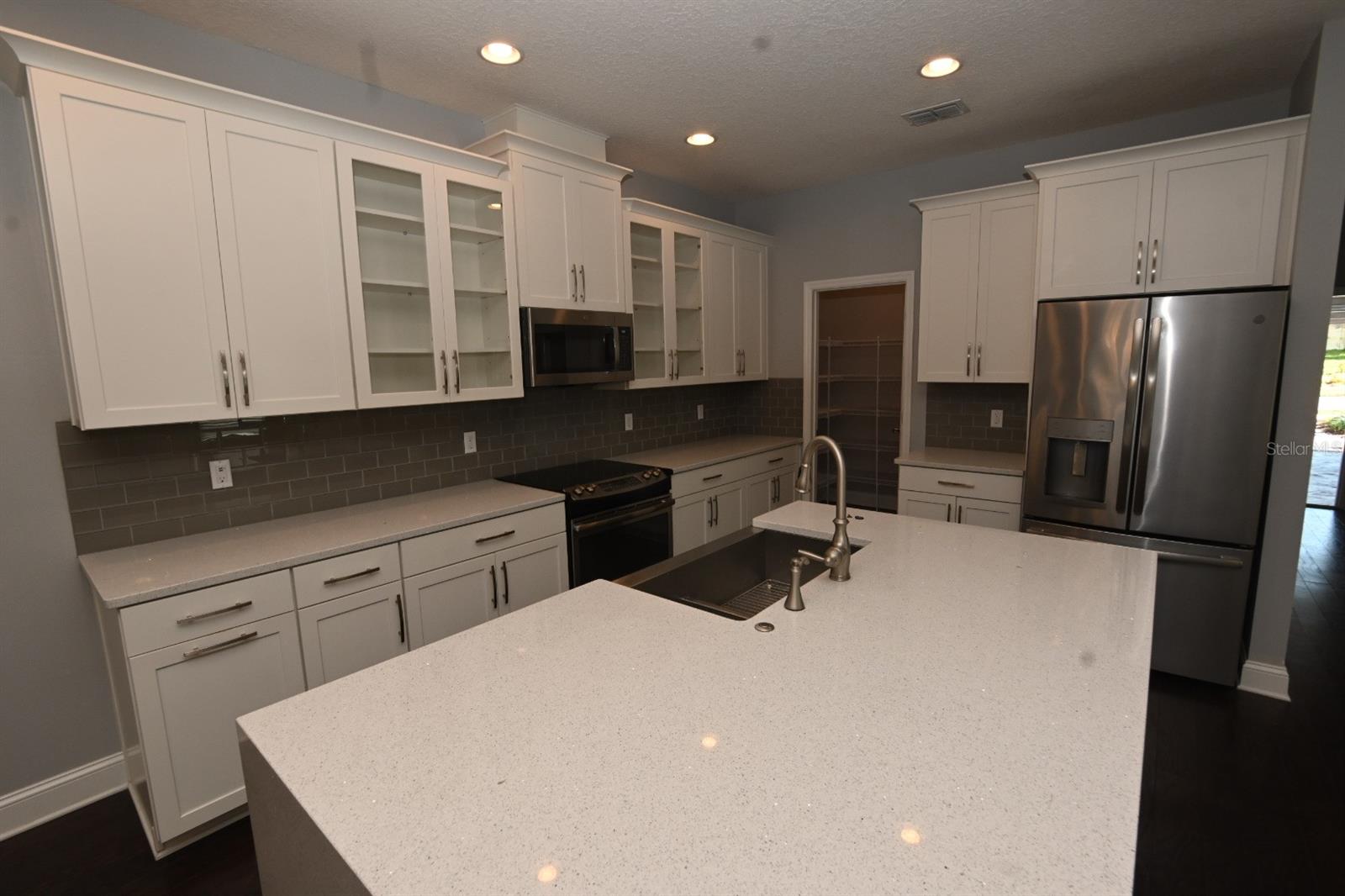 Image 4 of 13 For 15169 Sunrise Grove Court