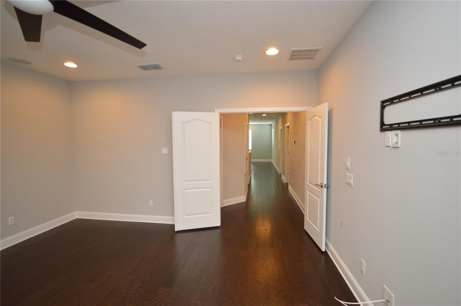 Image 6 of 13 For 15169 Sunrise Grove Court