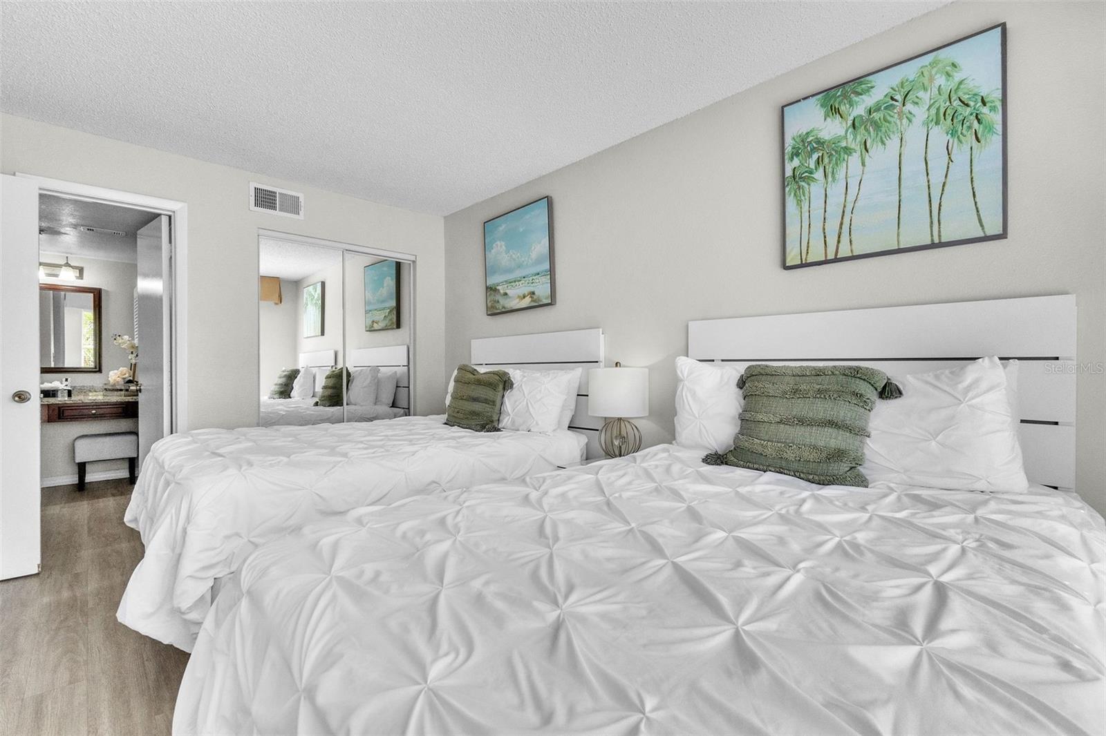 Image 17 of 29 For 6337 Parc Corniche Drive 2312