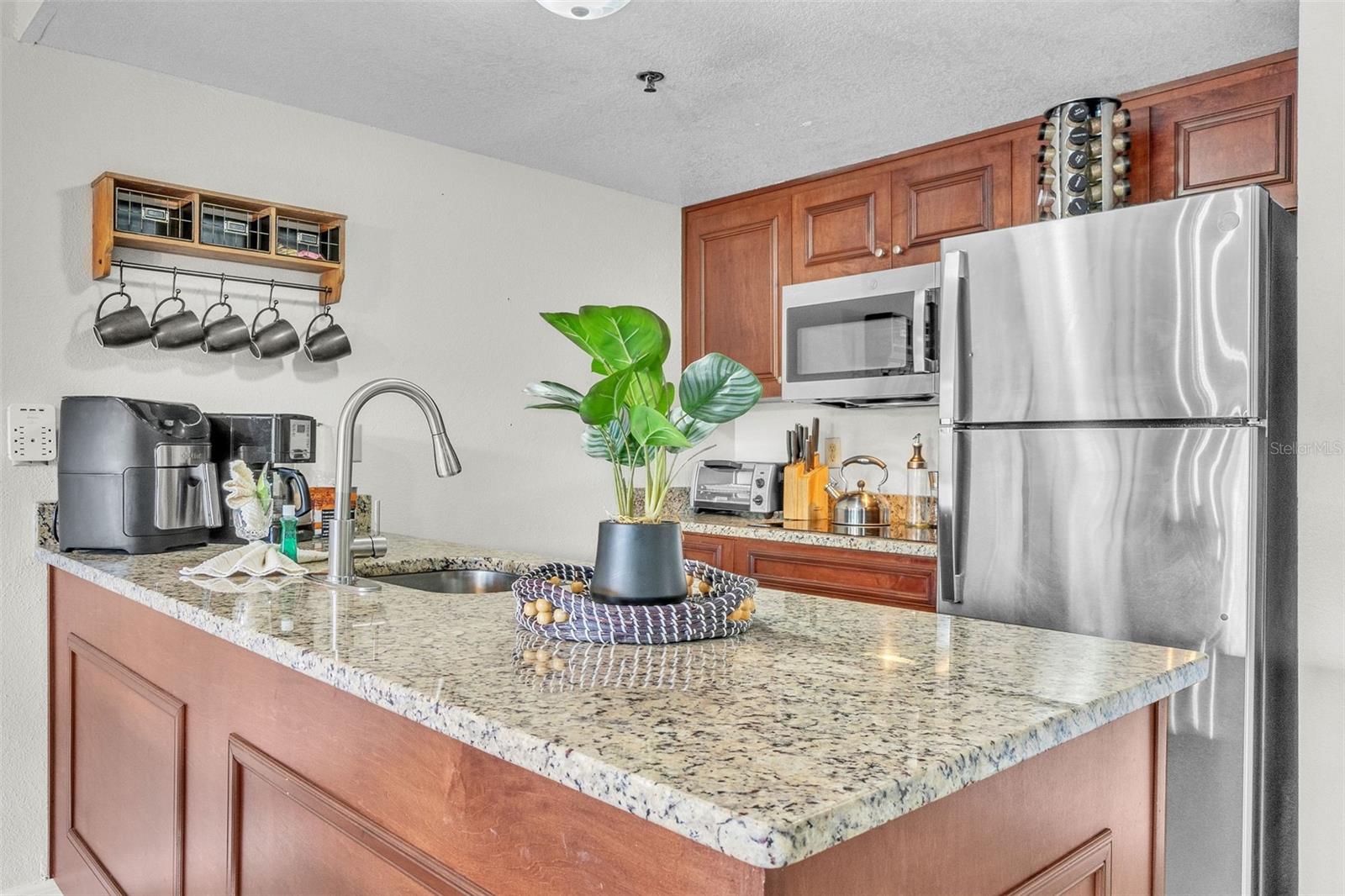 Image 6 of 29 For 6337 Parc Corniche Drive 2312