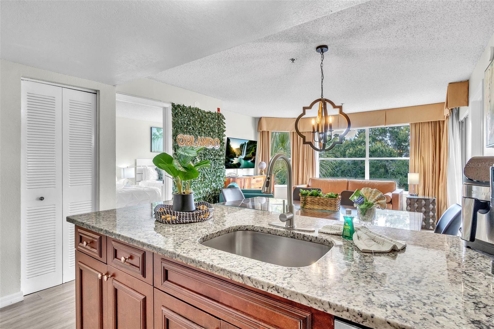 Image 7 of 29 For 6337 Parc Corniche Drive 2312