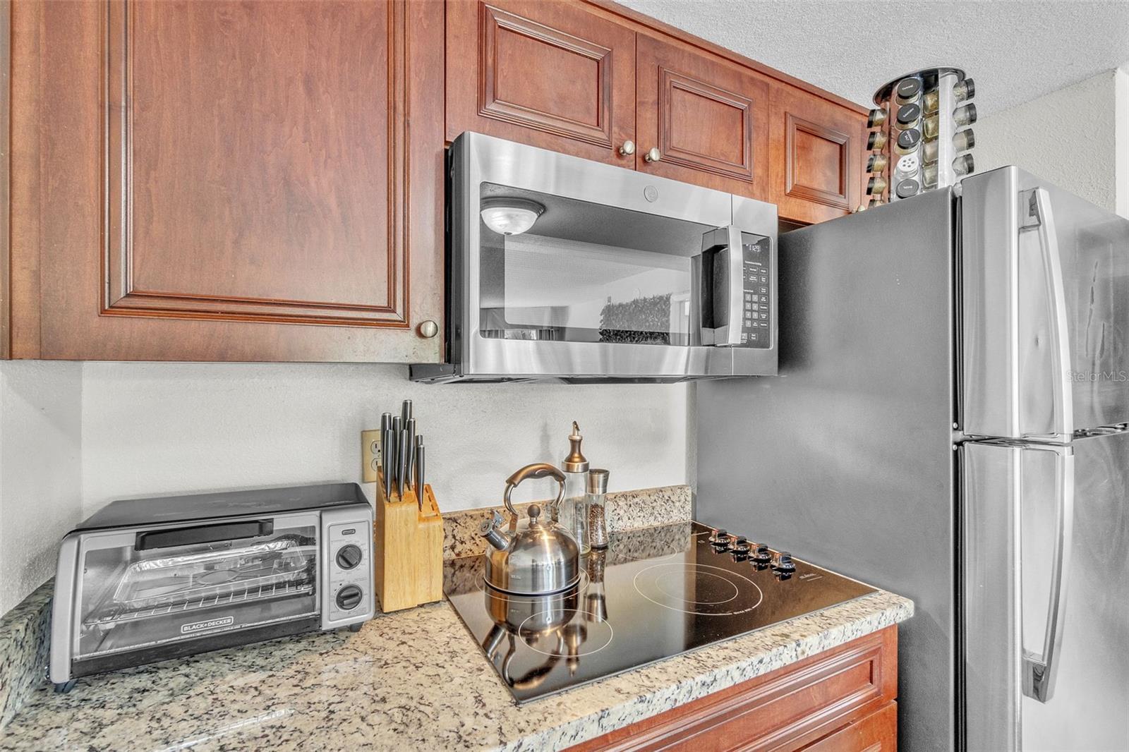 Image 8 of 29 For 6337 Parc Corniche Drive 2312