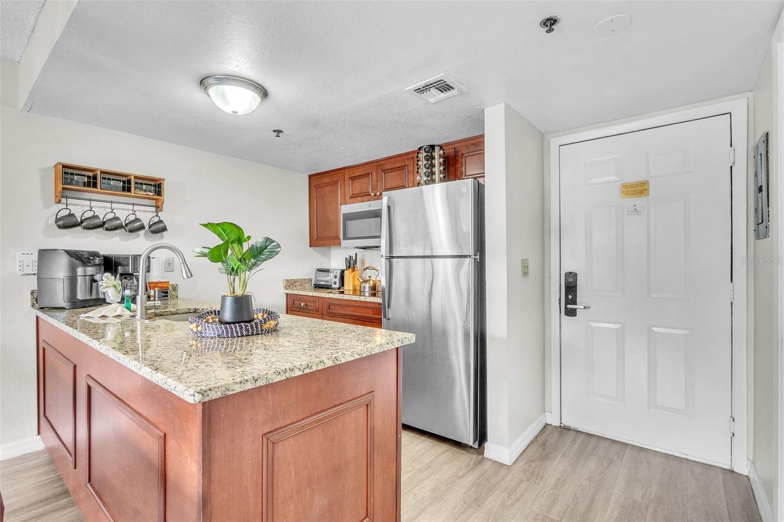 Image 9 of 29 For 6337 Parc Corniche Drive 2312