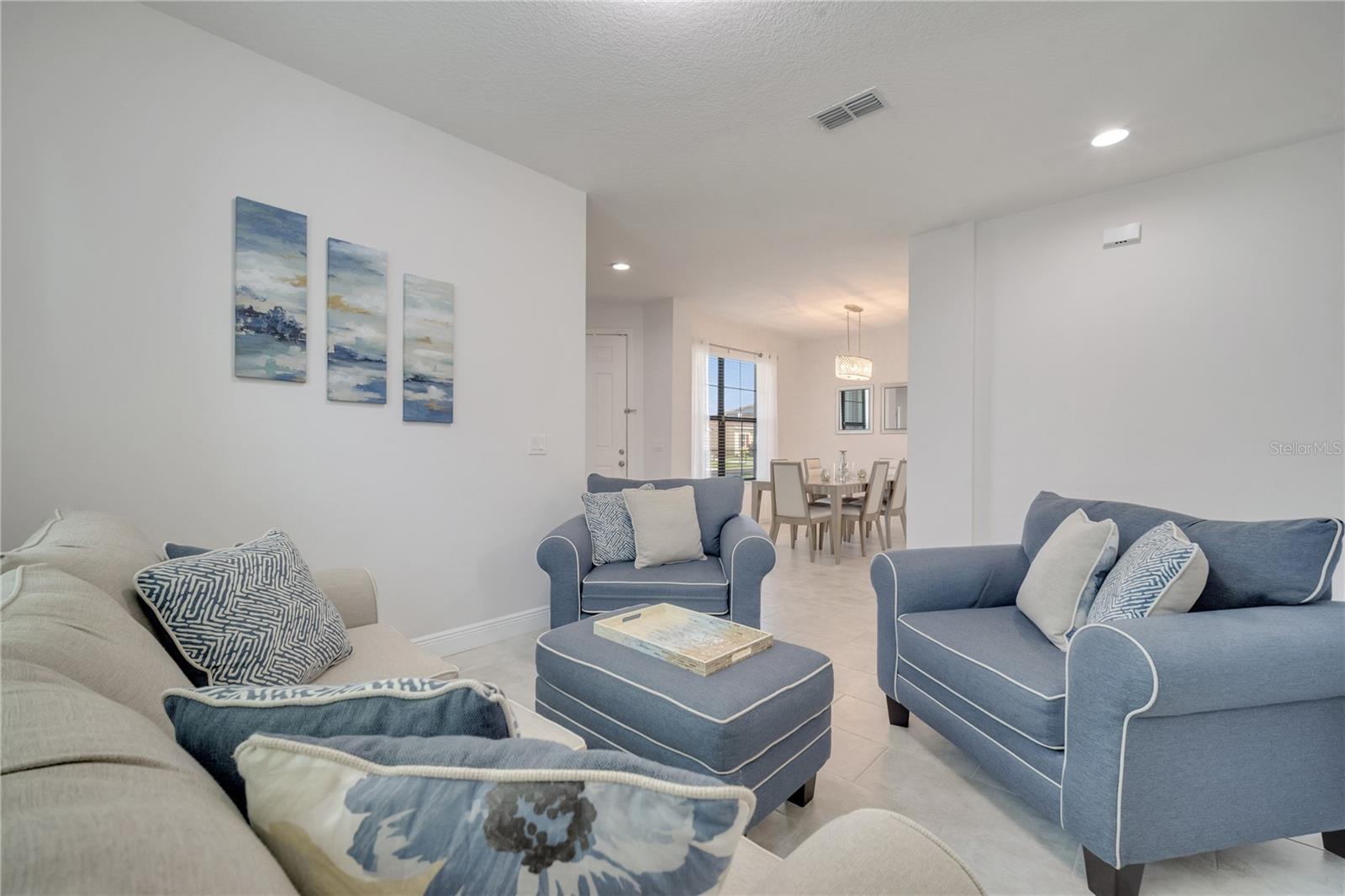 Image 11 of 58 For 921 Costa Mesa Lane