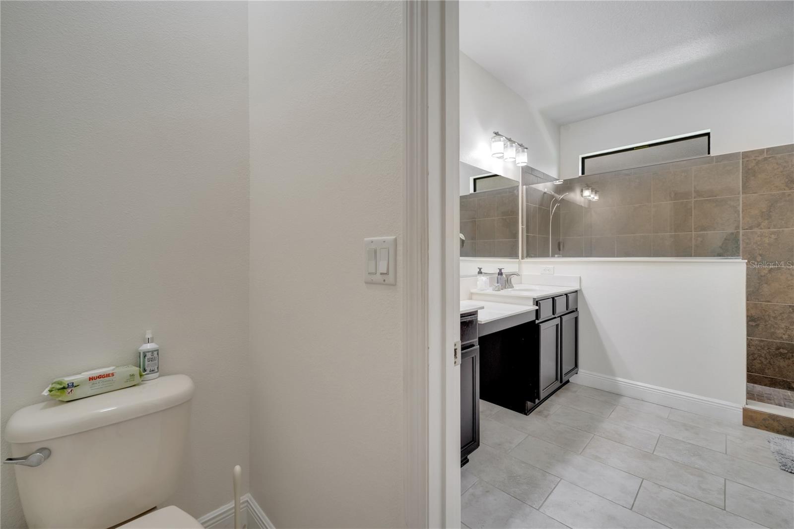 Image 33 of 58 For 921 Costa Mesa Lane