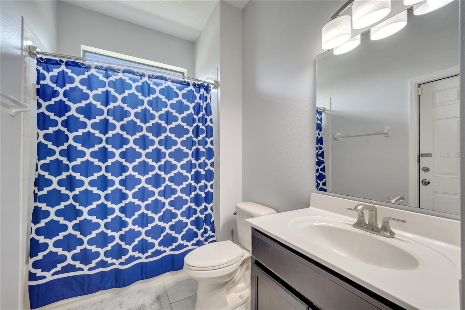 Image 37 of 58 For 921 Costa Mesa Lane