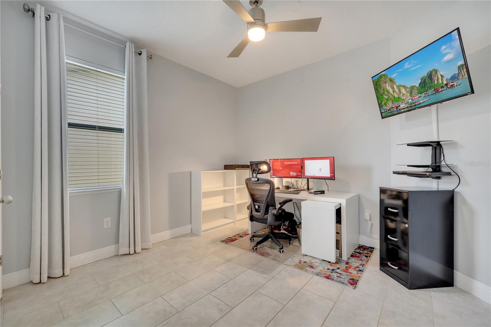 Image 40 of 58 For 921 Costa Mesa Lane