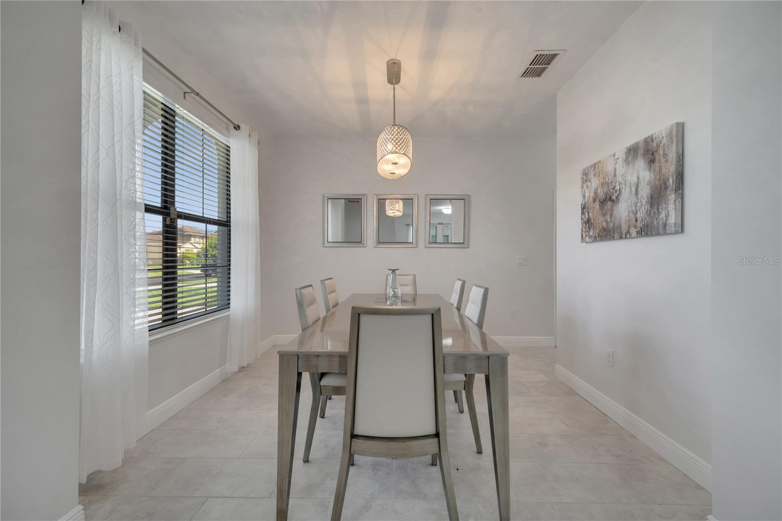 Image 6 of 58 For 921 Costa Mesa Lane