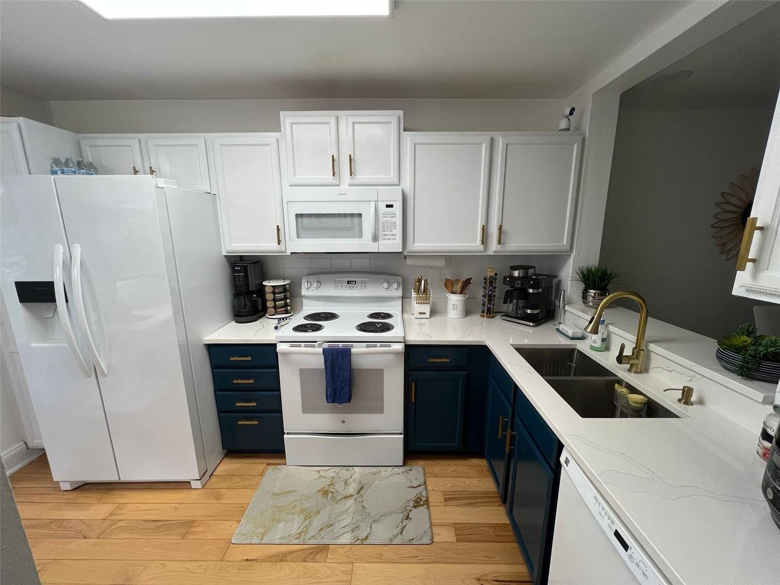 Image 3 of 20 For 5100 Burchette Road 101