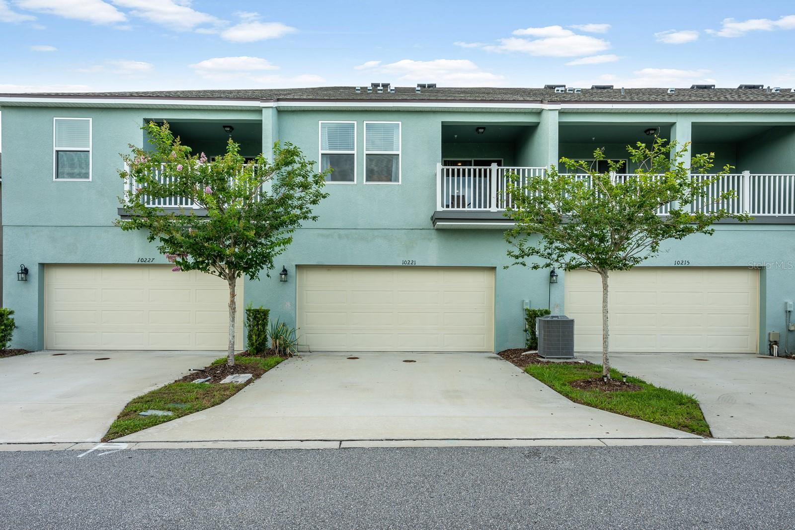 Image 19 of 22 For 10221 Highline Crest Street