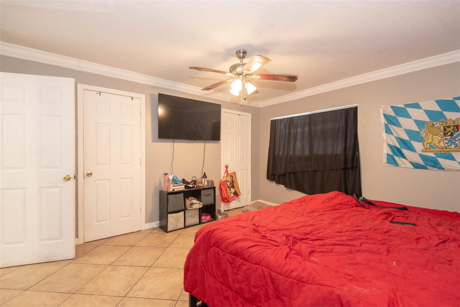 Image 14 of 19 For 303 Ridge Boulevard 2100