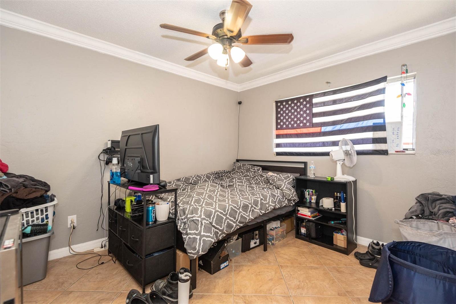 Image 18 of 19 For 303 Ridge Boulevard 2100