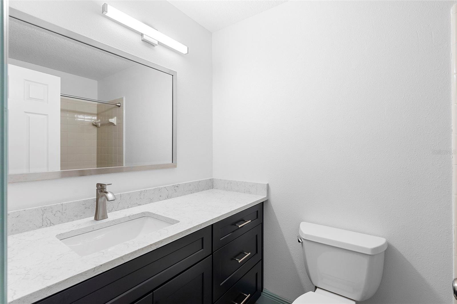 Image 35 of 46 For 101 Grand Plaza Drive P6