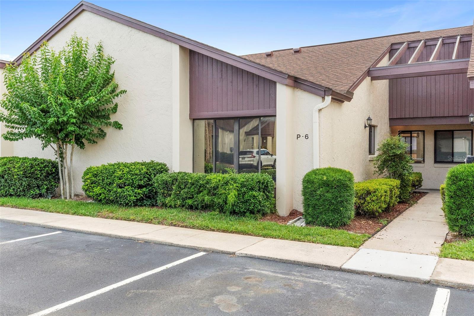 Image 4 of 46 For 101 Grand Plaza Drive P6