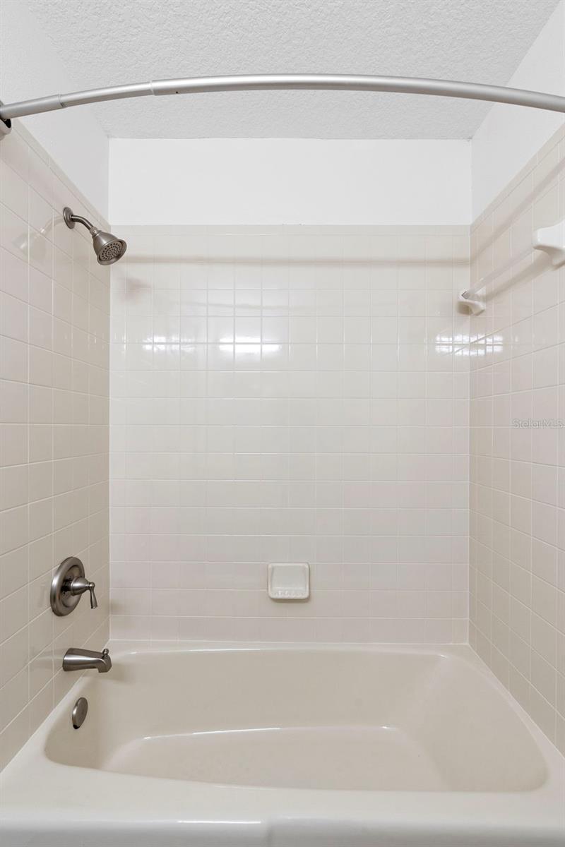 Image 40 of 46 For 101 Grand Plaza Drive P6