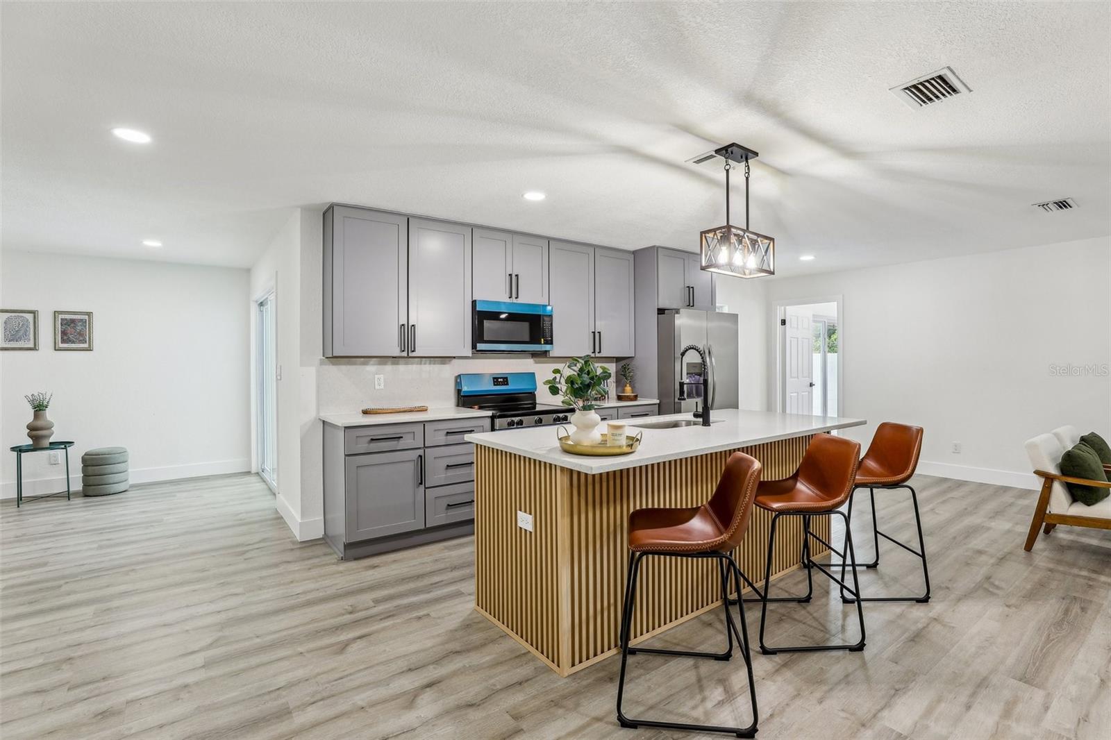 Image 12 of 67 For 7124 Turquoise Lane