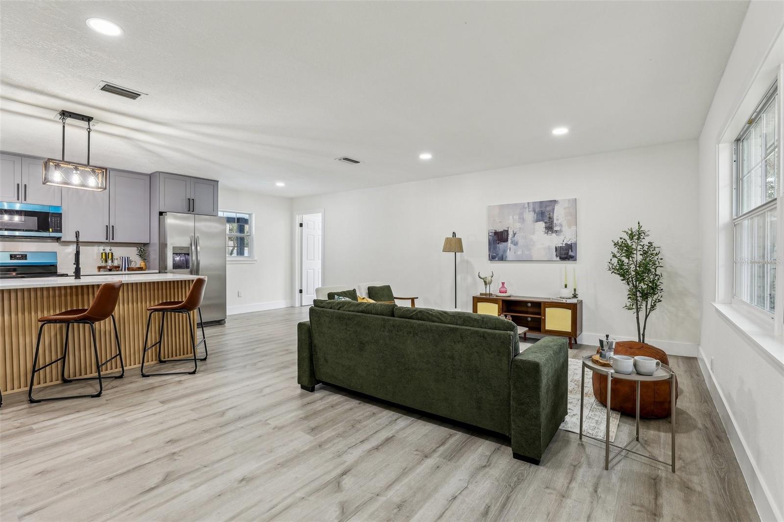 Image 6 of 67 For 7124 Turquoise Lane