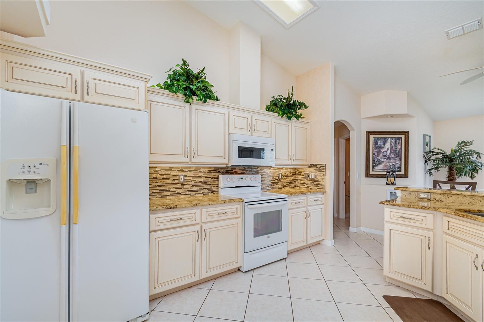Image 12 of 32 For 2135 Springwater Lane