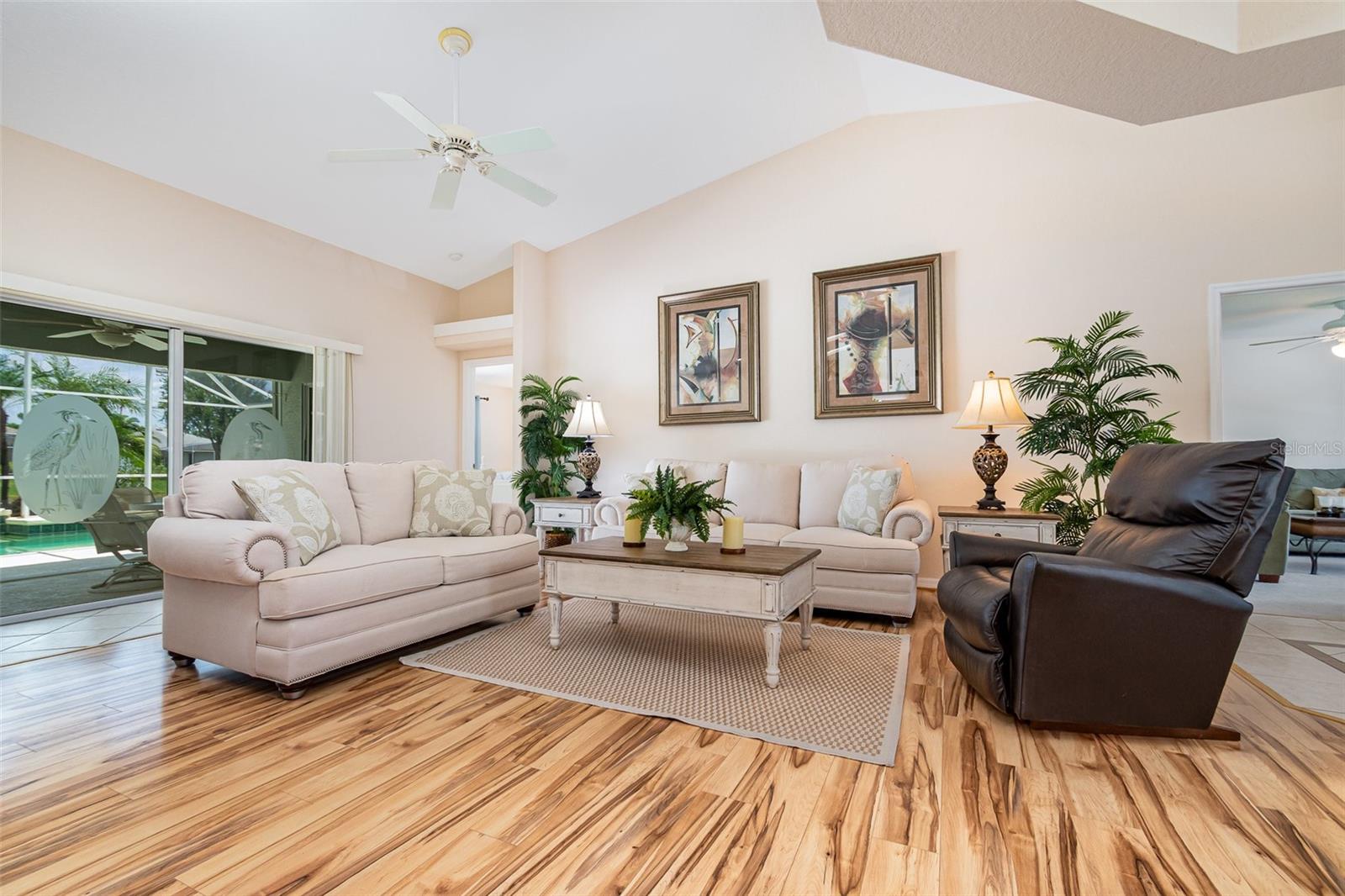 Image 7 of 32 For 2135 Springwater Lane