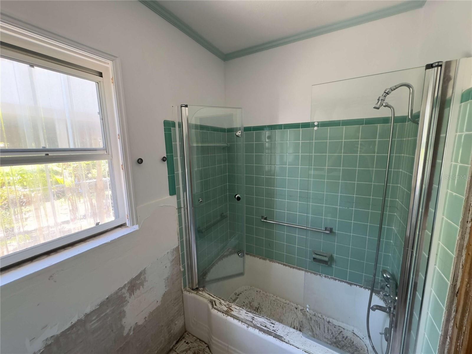 Listing photo id 30 for 16107 Gulf Boulevard