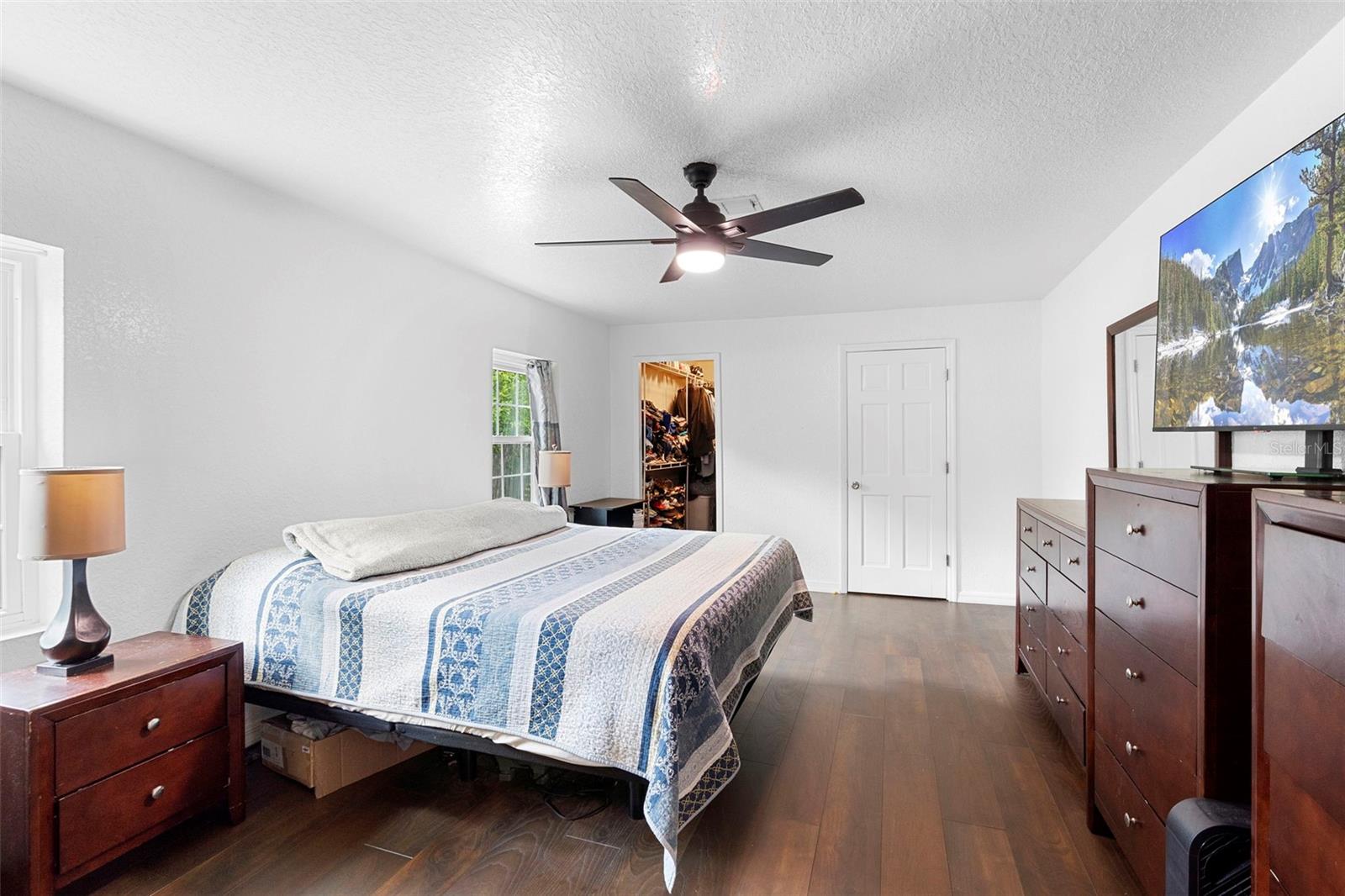 Image 15 of 30 For 1805 Paloma Avenue