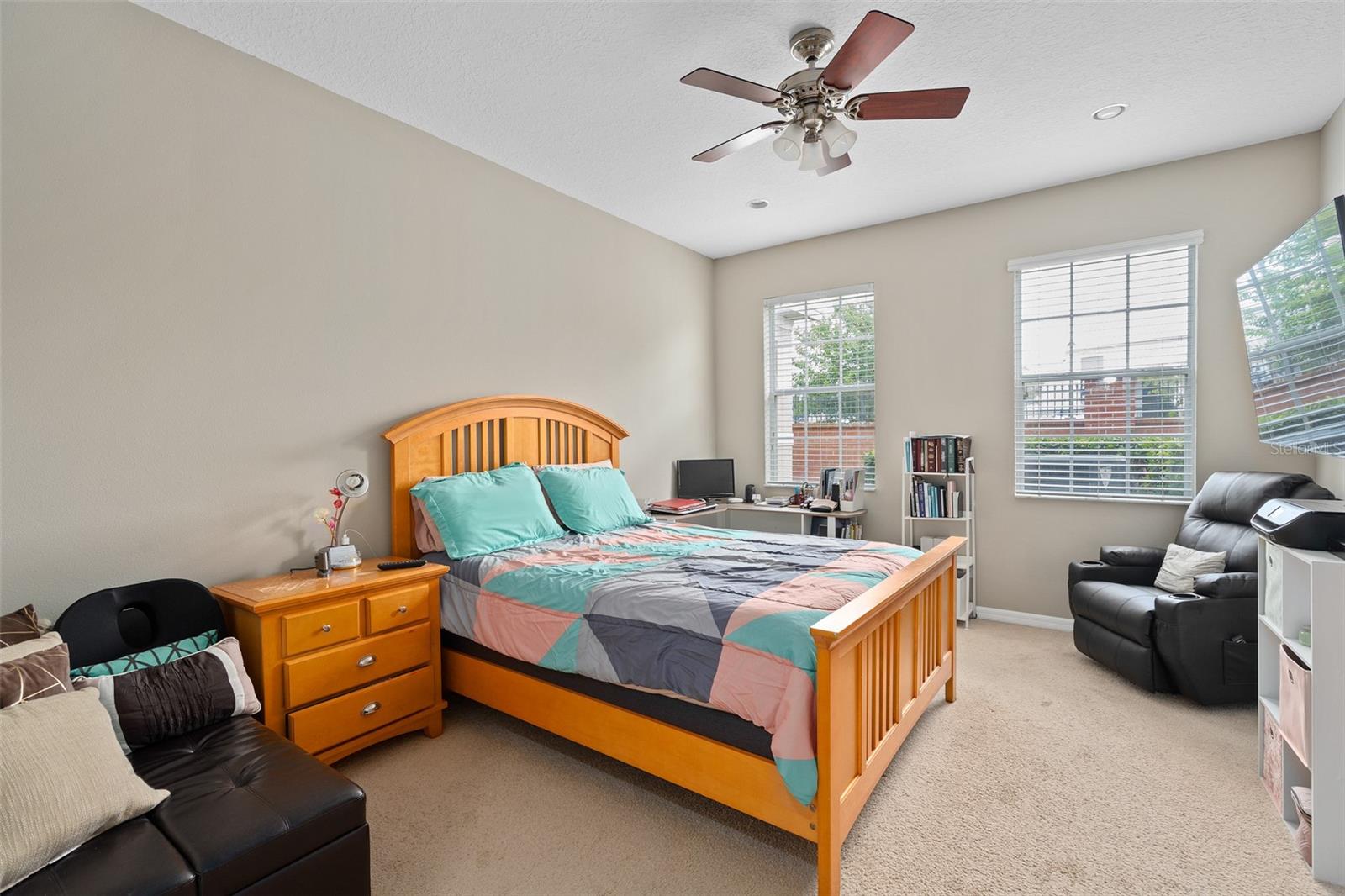 Image 12 of 27 For 479 Harbor Winds Court