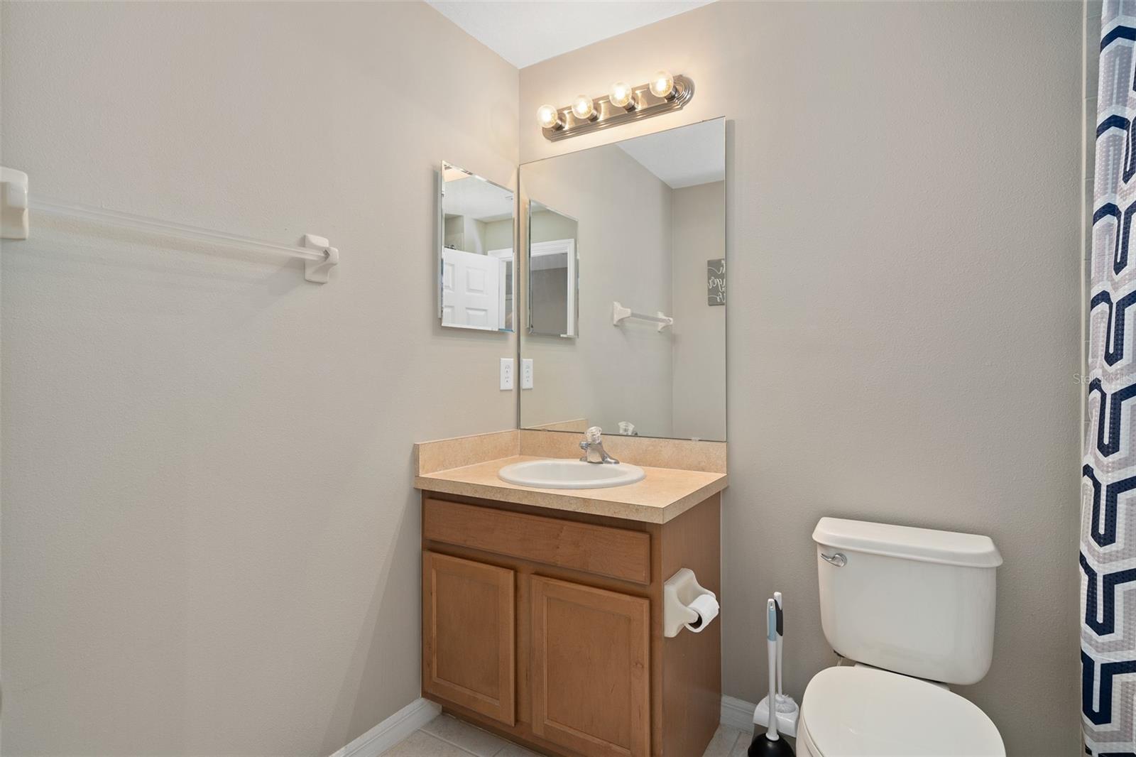 Image 19 of 27 For 479 Harbor Winds Court