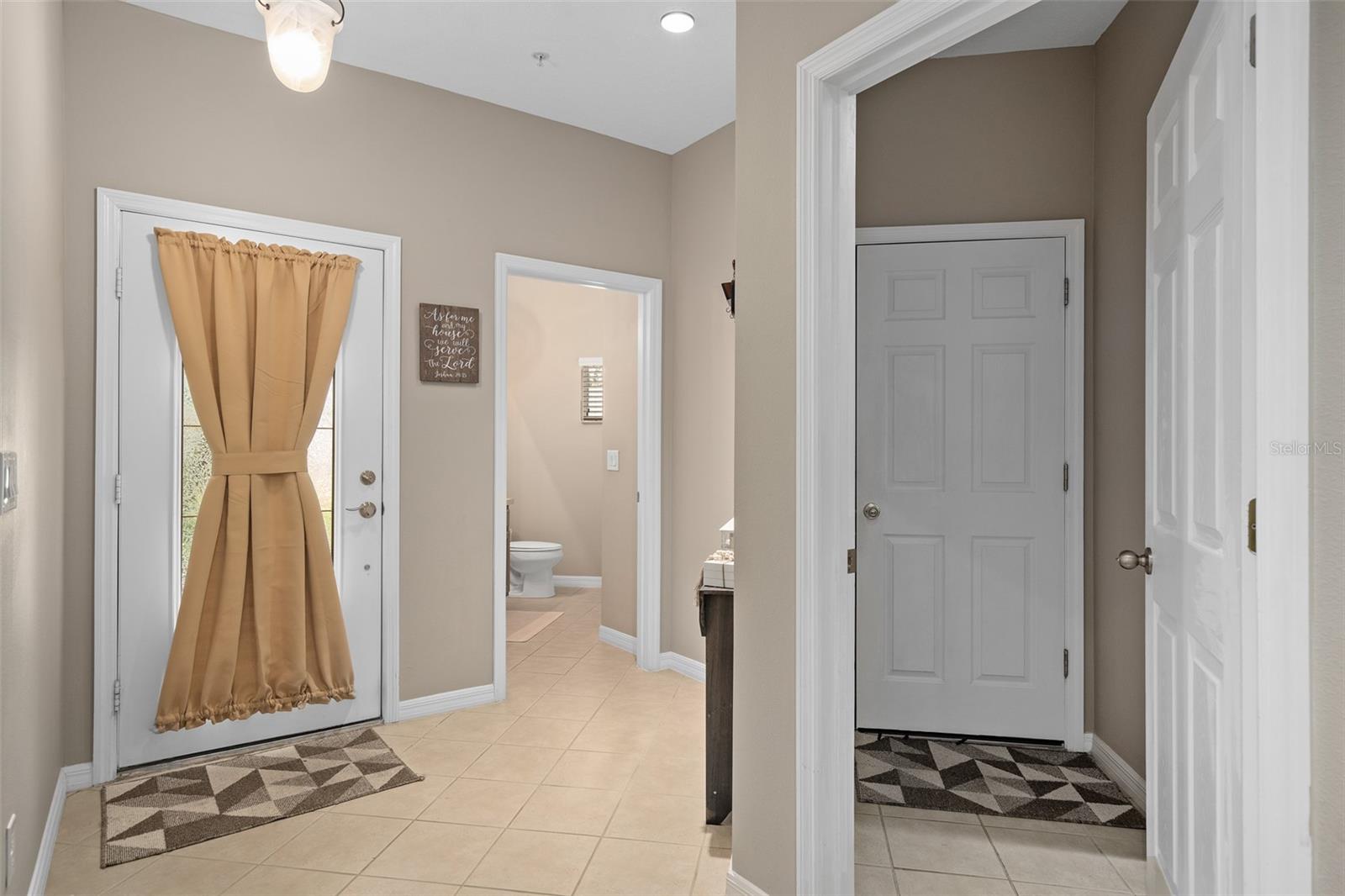 Image 3 of 27 For 479 Harbor Winds Court