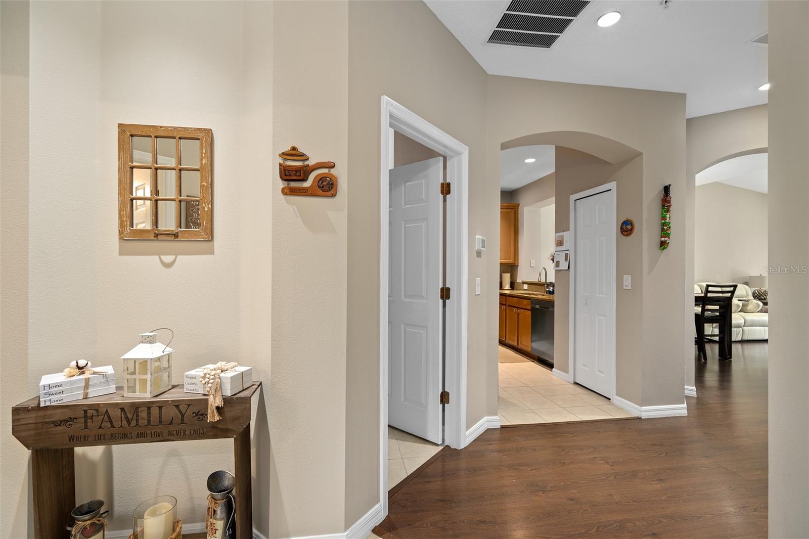 Image 4 of 27 For 479 Harbor Winds Court