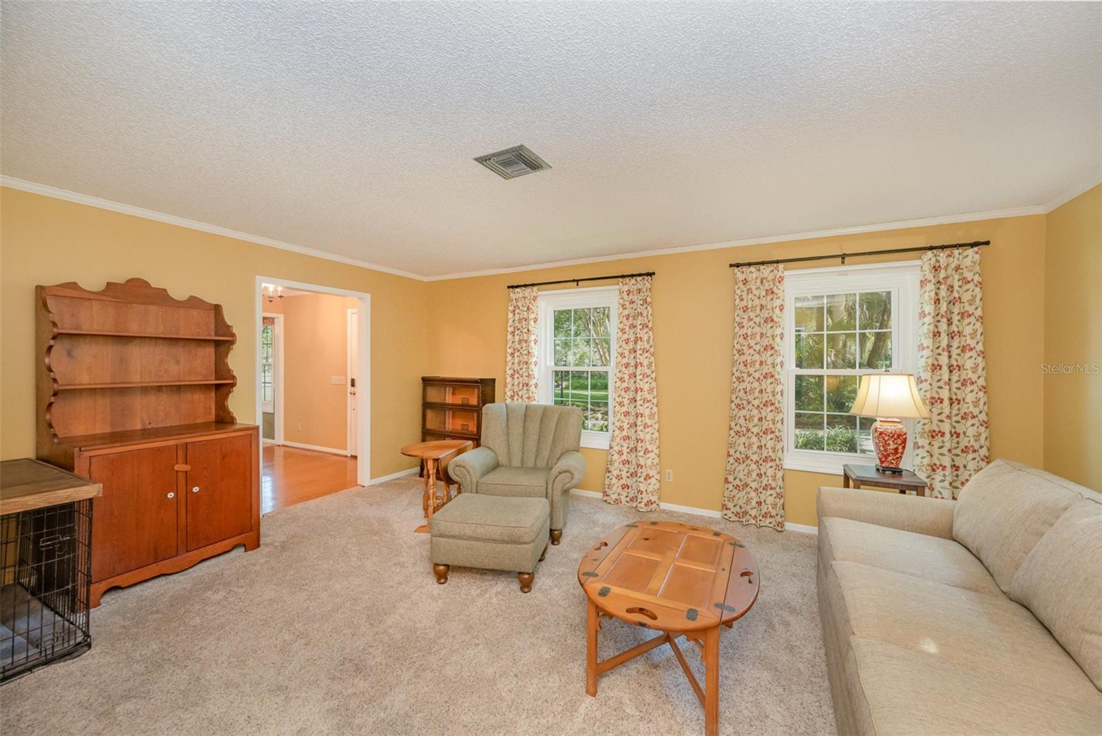 Image 19 of 44 For 6321 Quarterhorse Circle