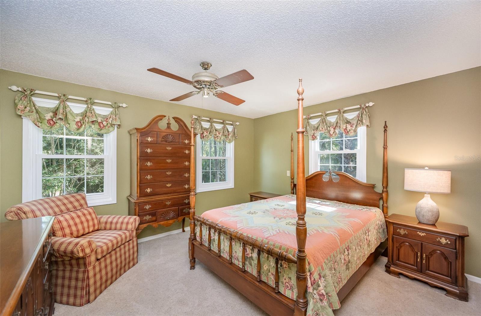 Image 29 of 44 For 6321 Quarterhorse Circle