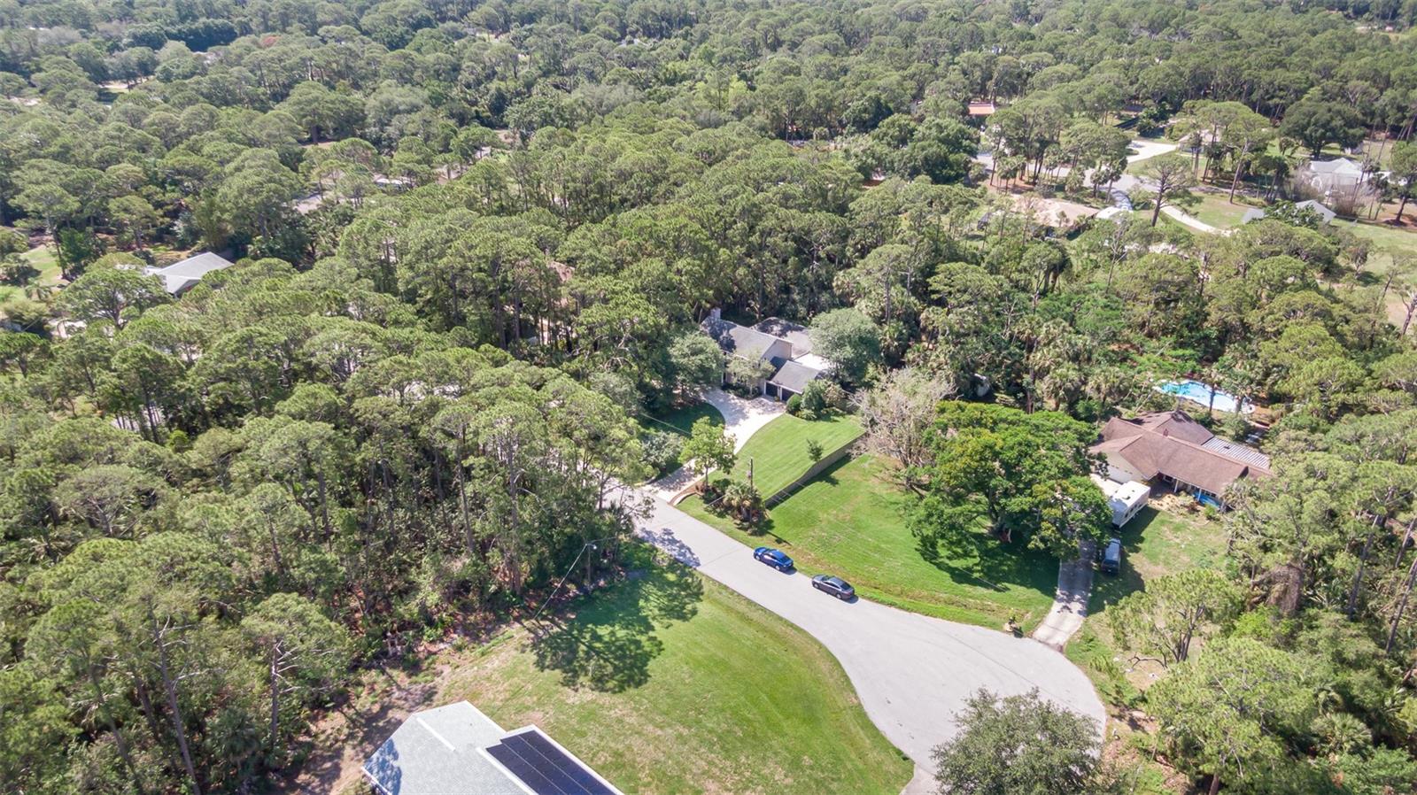 Image 40 of 44 For 6321 Quarterhorse Circle