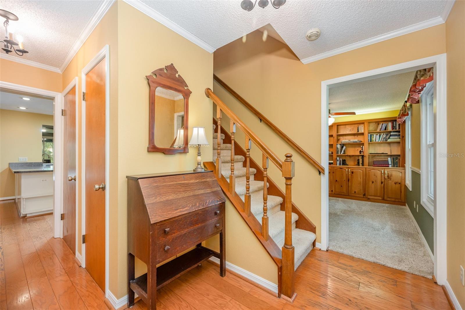 Image 8 of 44 For 6321 Quarterhorse Circle