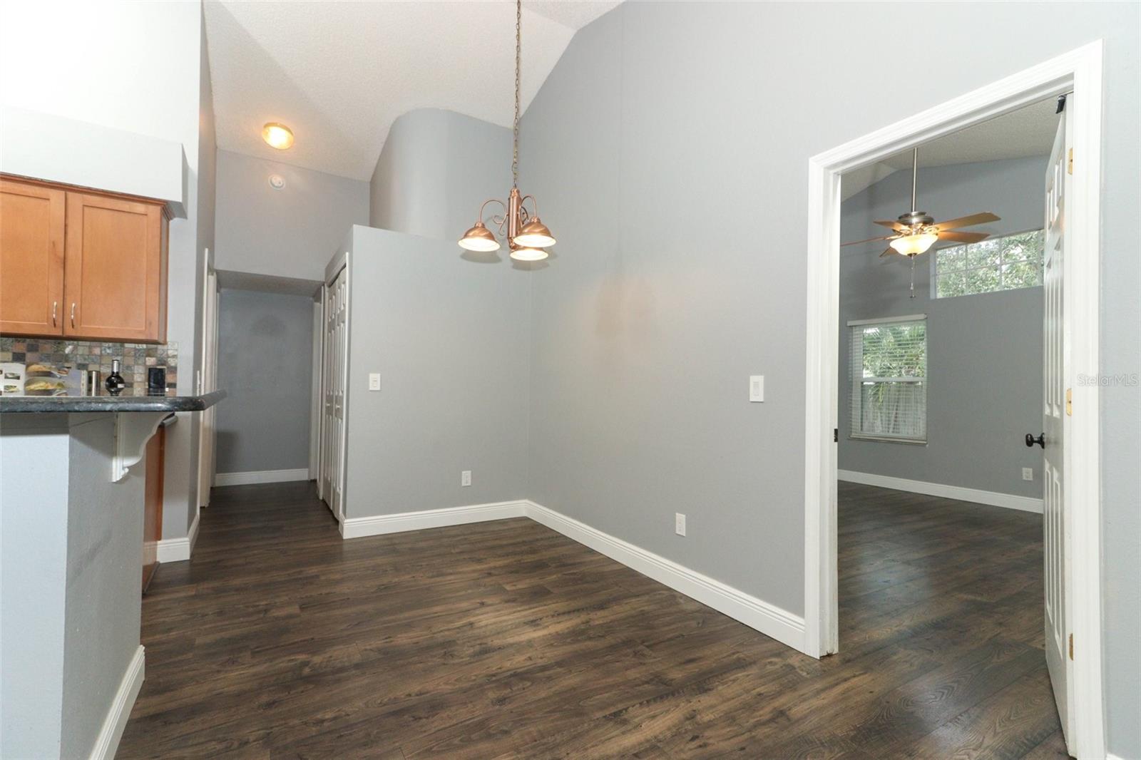 Image 23 of 63 For 5165 Mystic Point Court