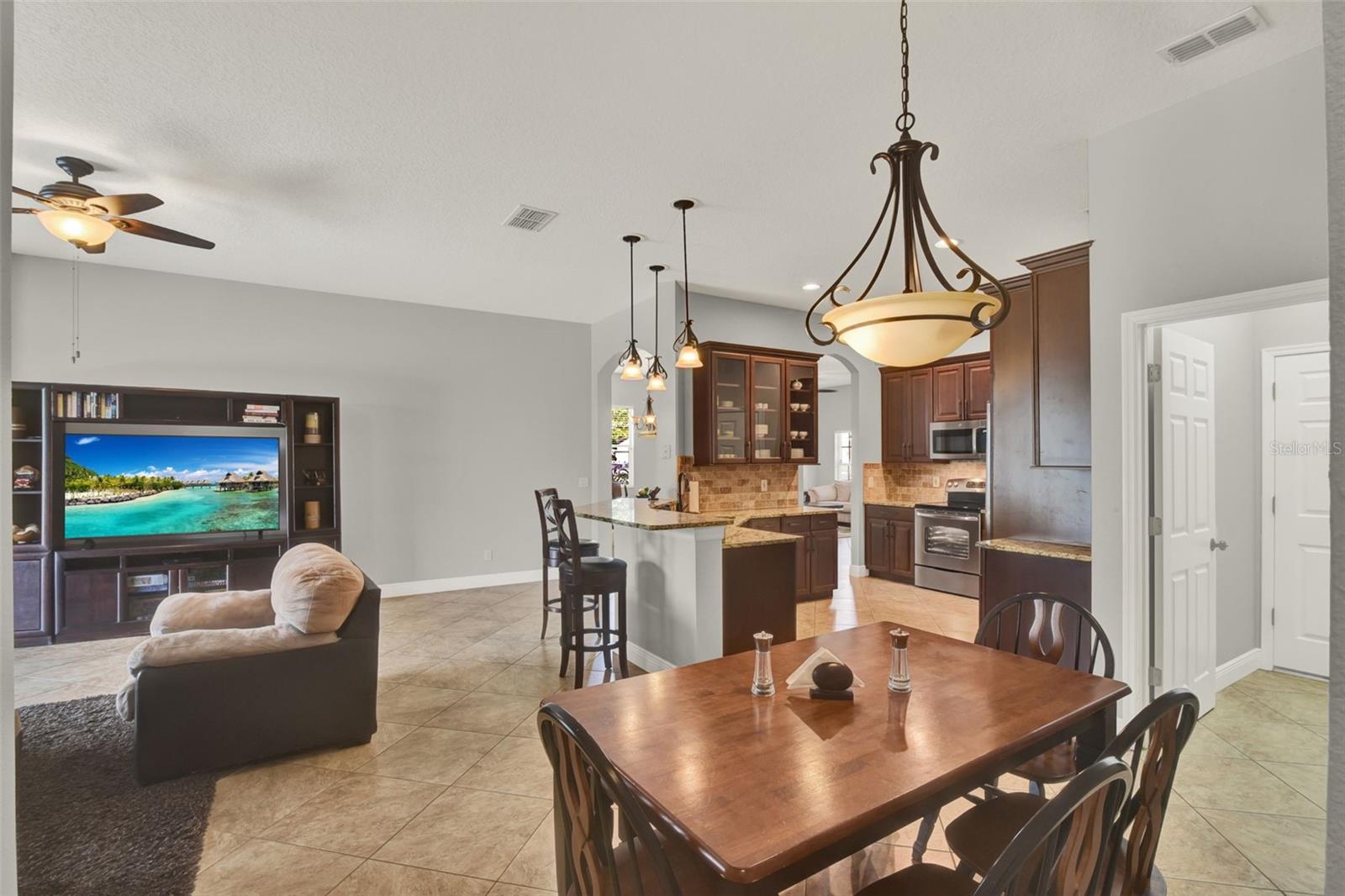 Image 19 of 74 For 1657 Tennyson Court