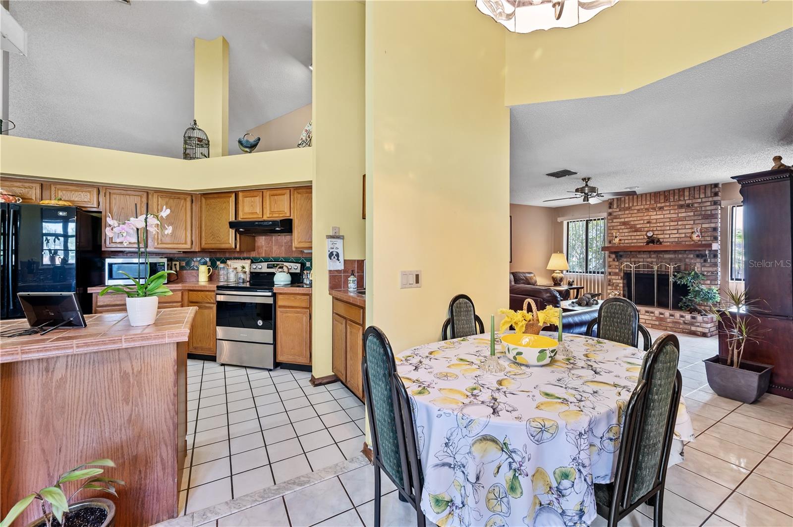 Image 11 of 30 For 2209 Fairglenn Way