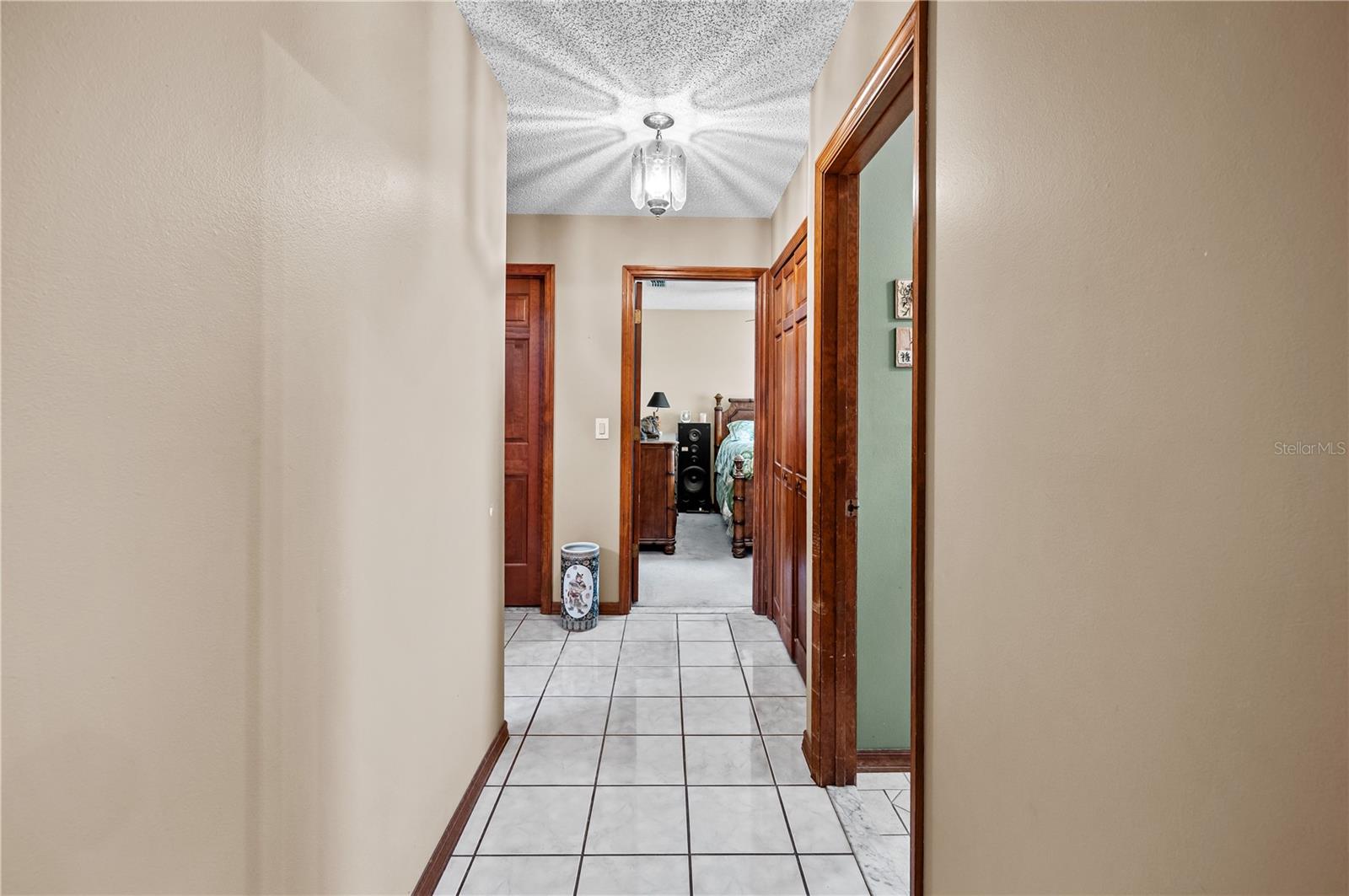 Image 14 of 30 For 2209 Fairglenn Way