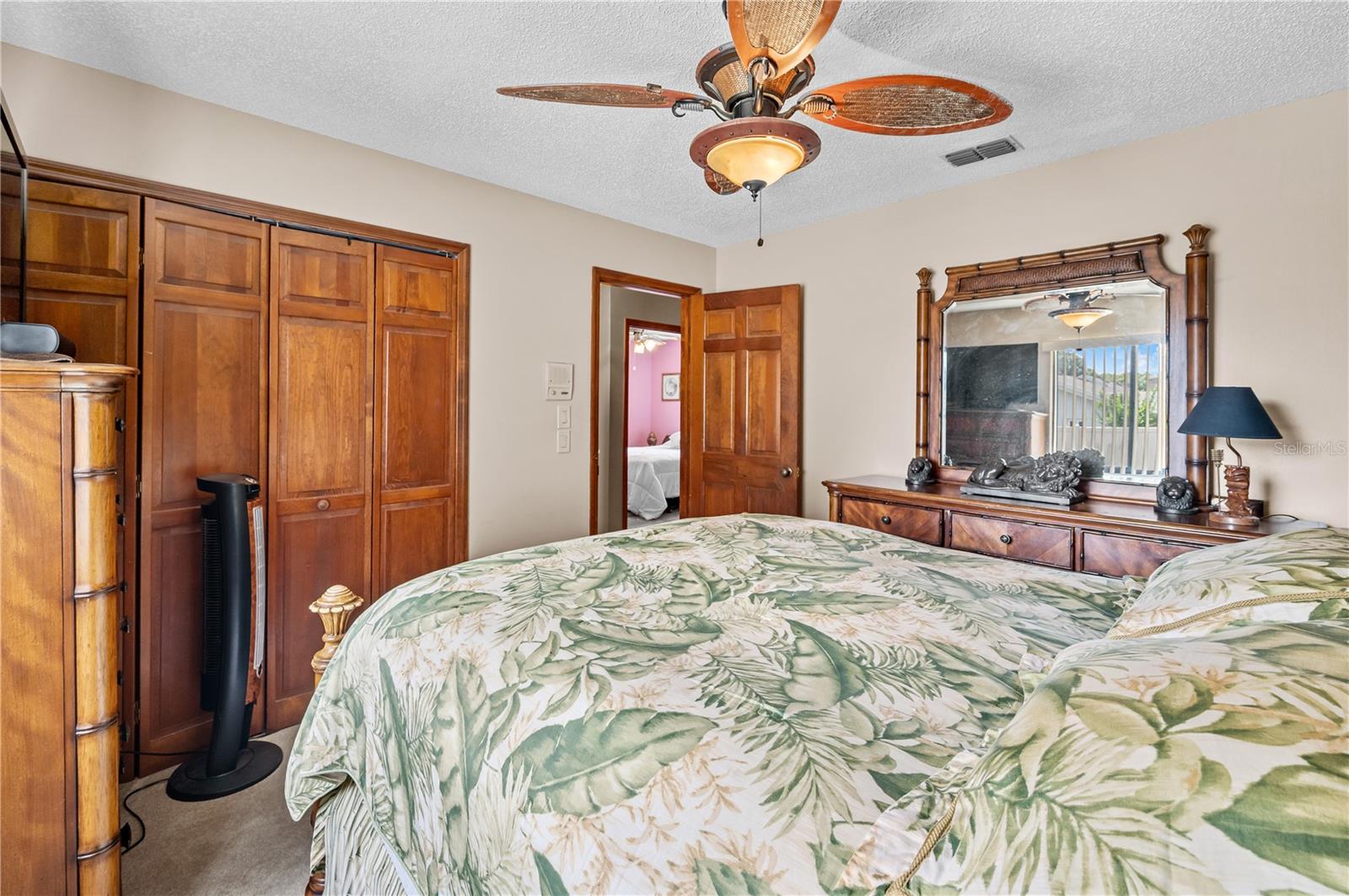Image 19 of 30 For 2209 Fairglenn Way